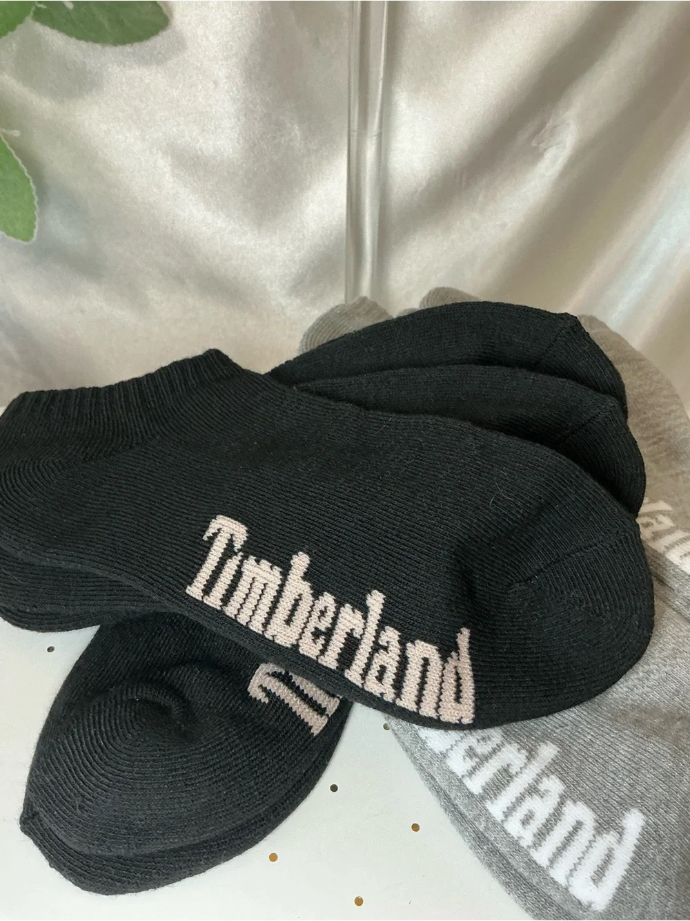 NWOT Timberland Ankle Socks — Black & Gray (6-Pack)